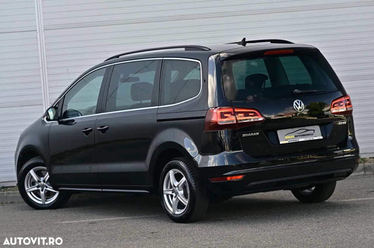 2016 Volkswagen Sharan 2.0 TDI DSG Comfortline Black Style, photograph 4