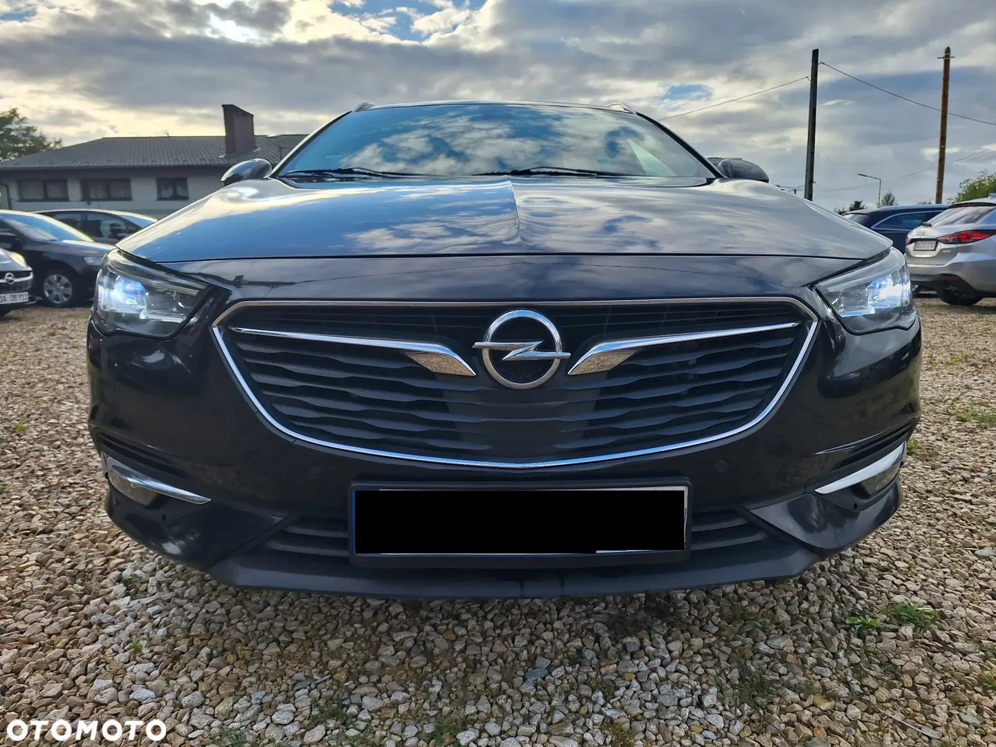 2017 Opel Insignia 2.0 CDTI Exclusive S&S, photograph 5