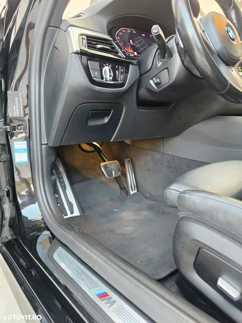 2022 BMW Seria 5 520d Aut. M Sport Edition, photograph 10