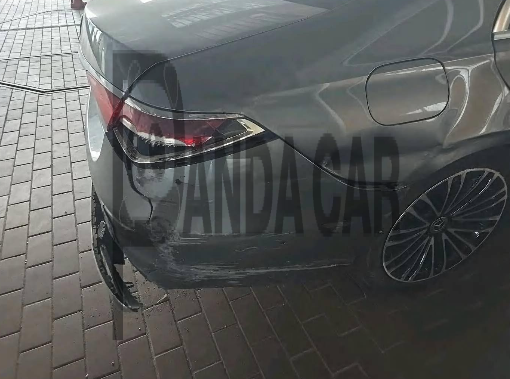 2022 Mercedes-Benz S350 d, photograph 2