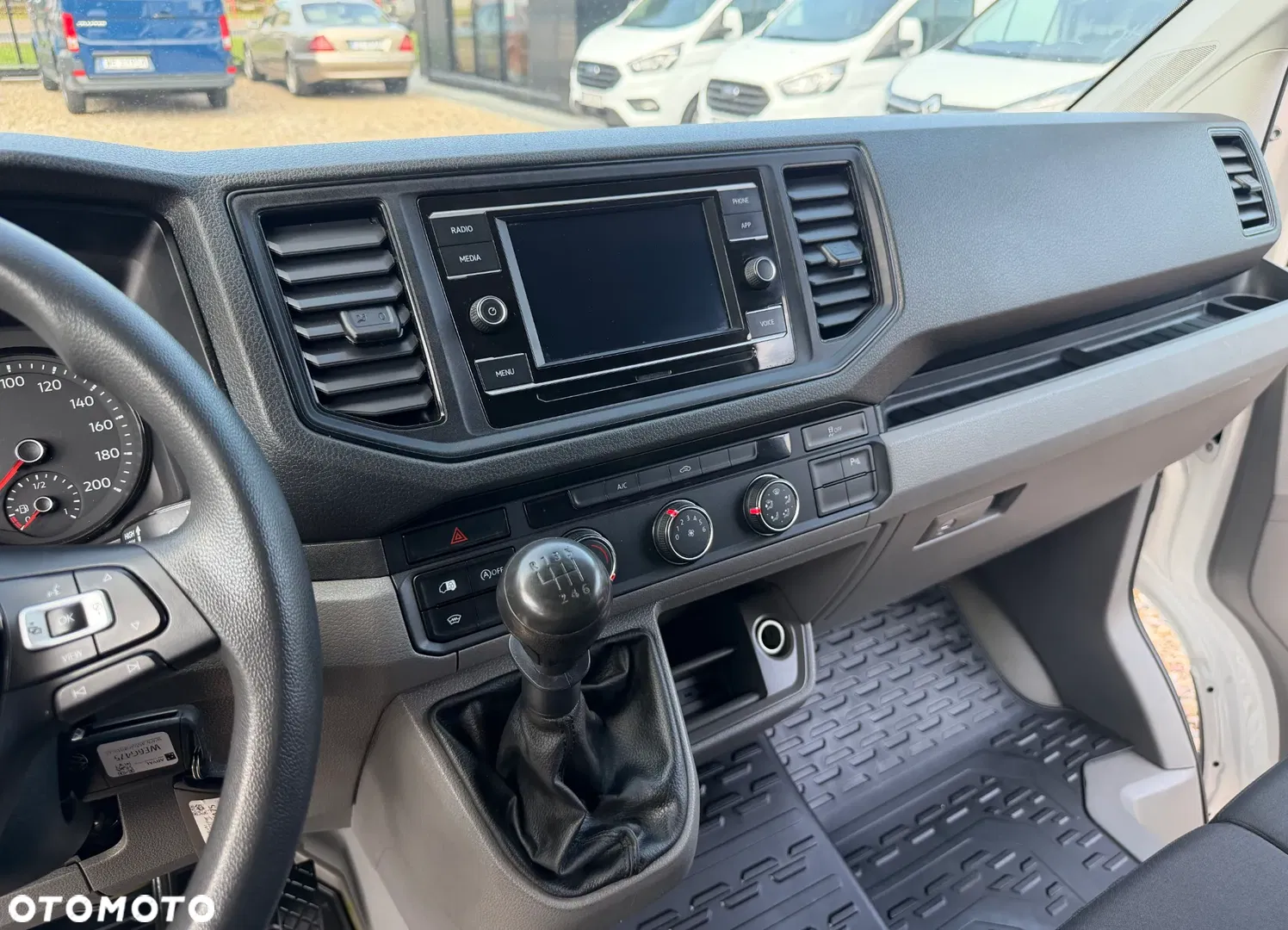 2022 Volkswagen Crafter, photograph 9