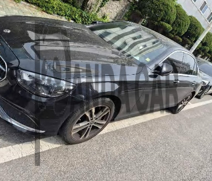 2022 Mercedes-Benz E350 4MATIC, photograph 4