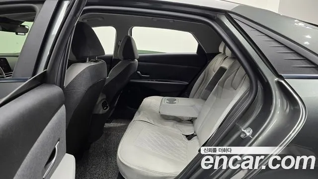 2022 Hyundai AVANTE 1.6, photograph 11