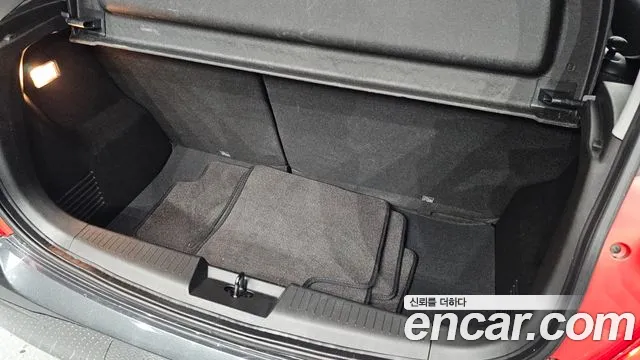 2017 ChevroletGMDaewoo Spark LT, photograph 4