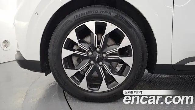 2022 Kia Canival Diesel 7-Seater Noblesse, photograph 3