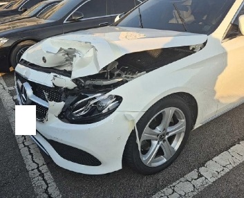 2018 Mercedes-Benz E200, photograph 5