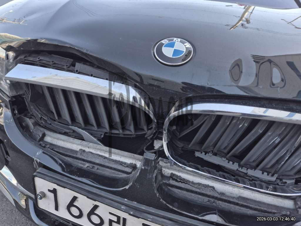 2017 BMW 750Li xDrive, photograph 2