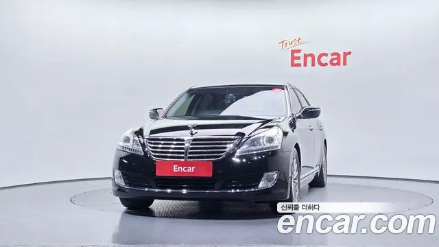 Hyundai Equus VS380 — photo 1 of 32