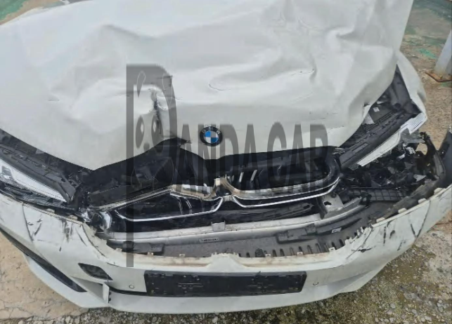 2023 BMW 520i, photograph 1