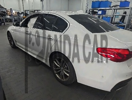 2018 BMW 530i xDrive, photograph 4