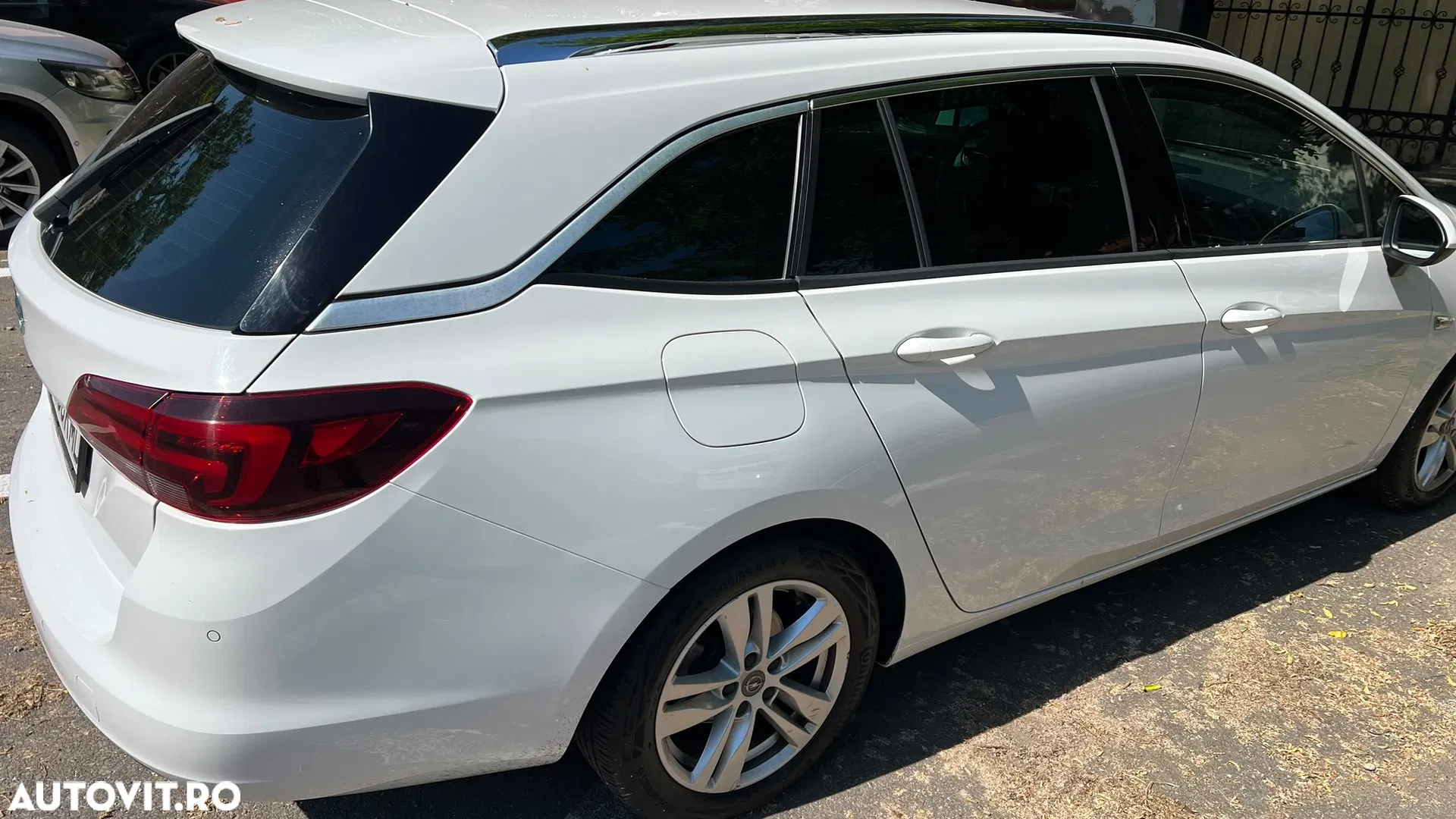 2020 Opel Astra 1.5 D Start/Stop Automatik 2020, photograph 4