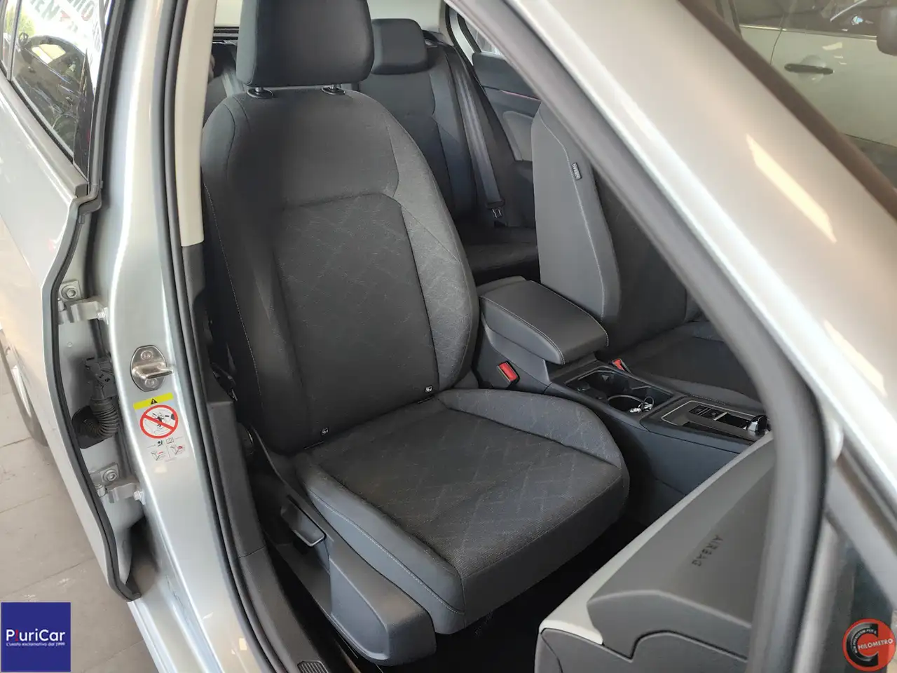 2023 Volkswagen Golf 2.0 TDI DSG SCR Fari LED Adaptive Cruise, photograph 5