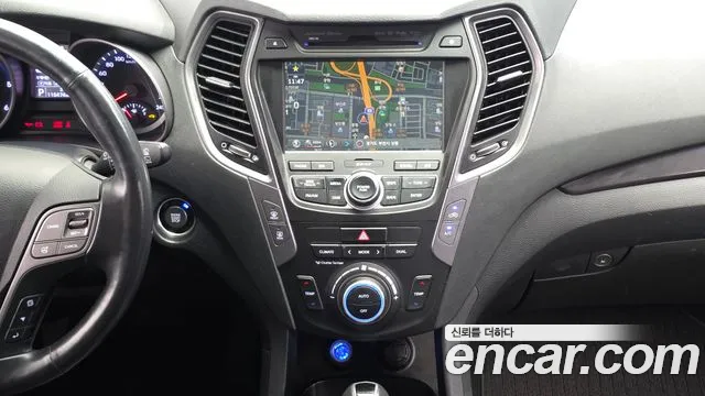2013 Hyundai Santafe Diesel(e-VGT) 2.0 2WD Premium, photograph 9
