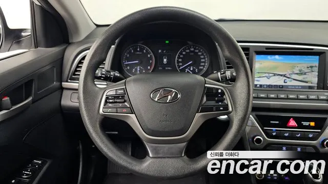 2017 Hyundai AVANTE 1.6 GDI Value Plus, photograph 5