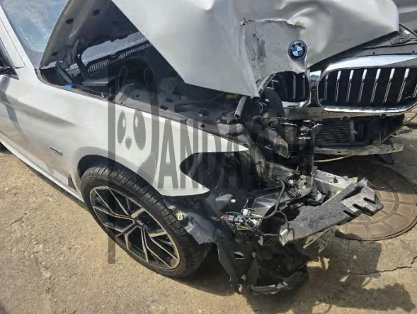 2022 BMW 530e, photograph 3