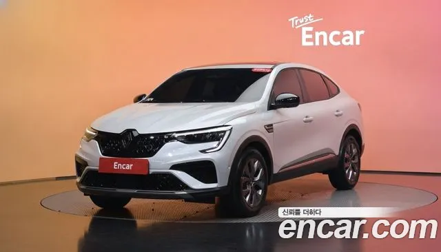 Renault-KoreaSamsung Arkana 1.6 GTe Iconic — photo 1 of 35