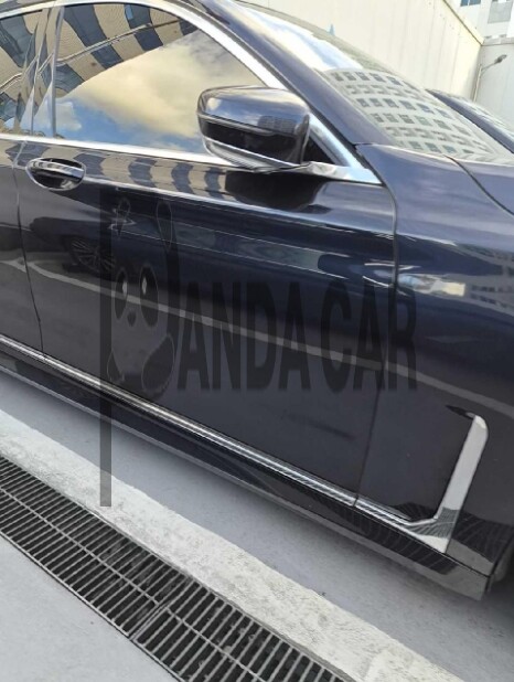 2017 BMW 740Ld xDrive, photograph 3