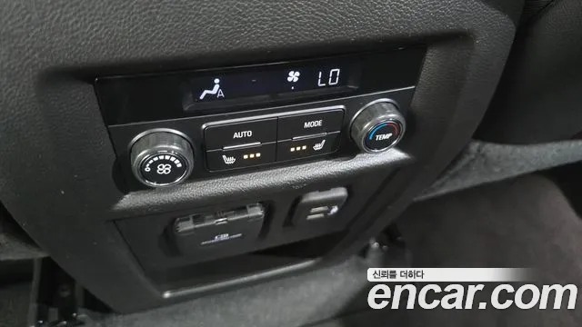 ChevroletGMDaewoo Traverse 3.6 AWD Redline — photo 1 of 34