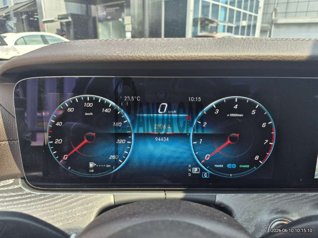 2021 Mercedes-Benz CLS450 4MATIC, photograph 4