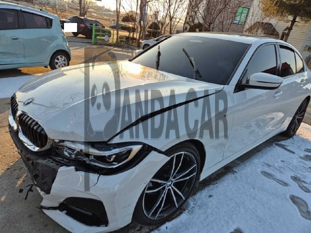 2021 BMW 320d, photograph 3