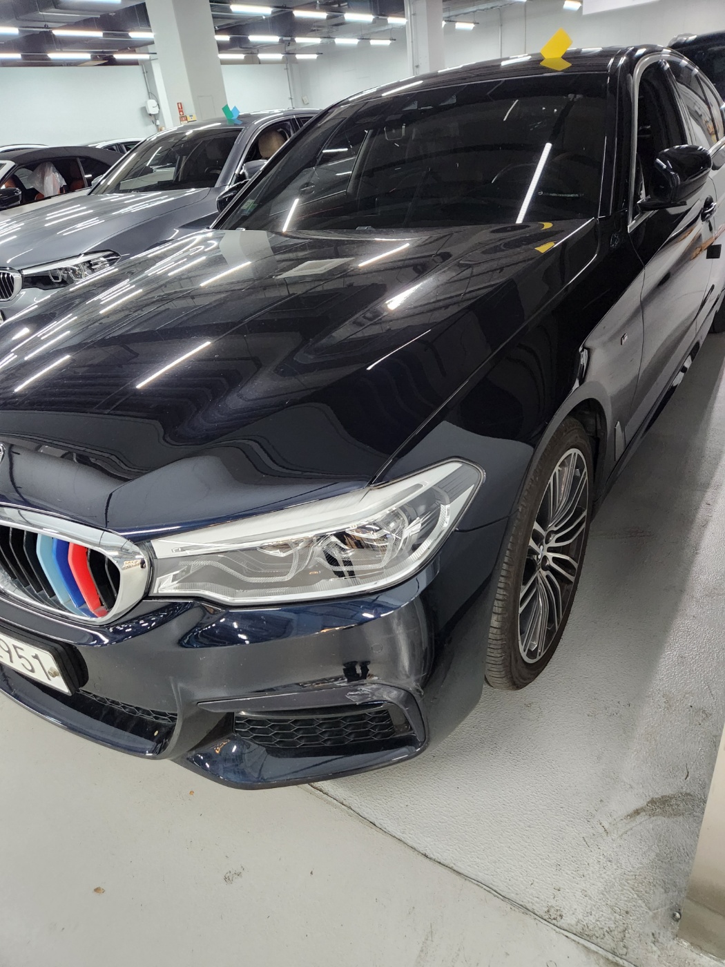 2019 BMW 530i M Sport Package Plus, photograph 4