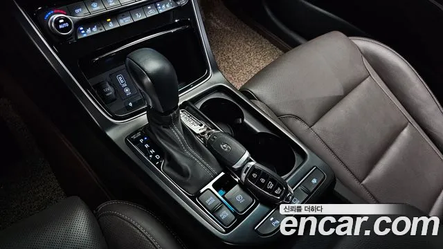 2019 Hyundai Grandeur Exclusive, photograph 10