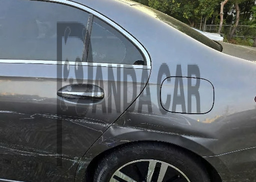 2021 Mercedes-Benz A220 Sedan, photograph 4