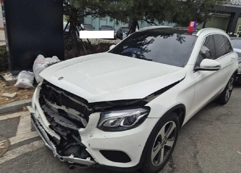 2017 Mercedes-Benz GLC220 d 4Matic, photograph 5