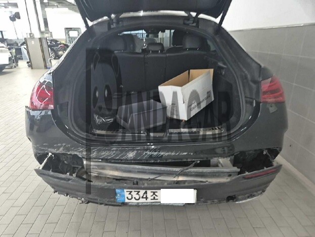 2024 Mercedes-Benz GLE 450 d 4MATIC Coupe, photograph 3