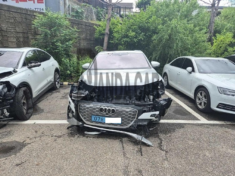 2023 Audi Q4 Sportback 40 e-tron, photograph 1