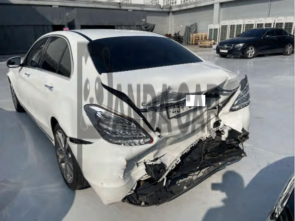 2018 Mercedes-Benz C220 d, photograph 3