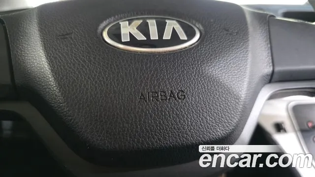 Kia RAY VAN — photo 1 of 31