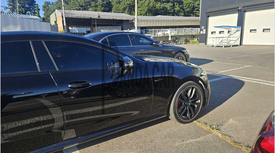 2019 Mercedes-Benz CLS400 d 4Matic, photograph 2