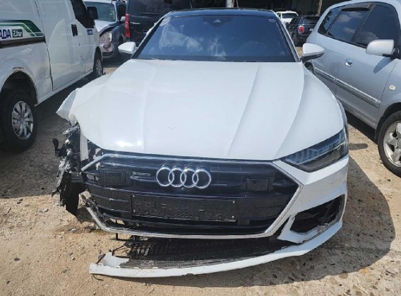 2021 Audi A7 45 TDI quattro, photograph 3