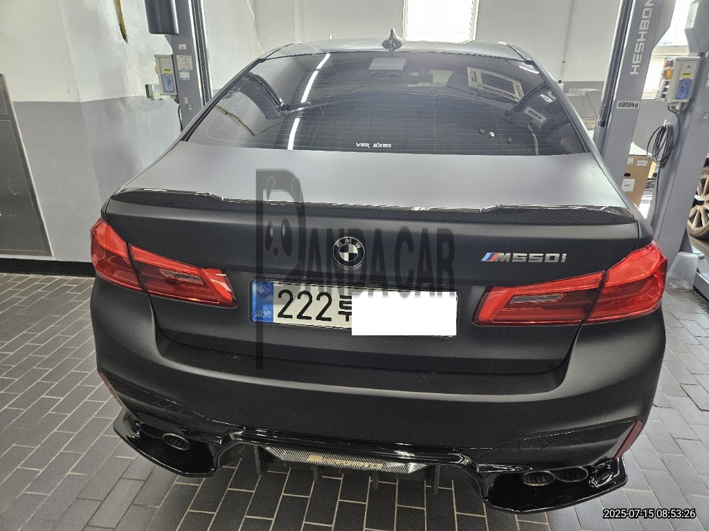 2020 BMW 530i M Sport Package, photograph 1