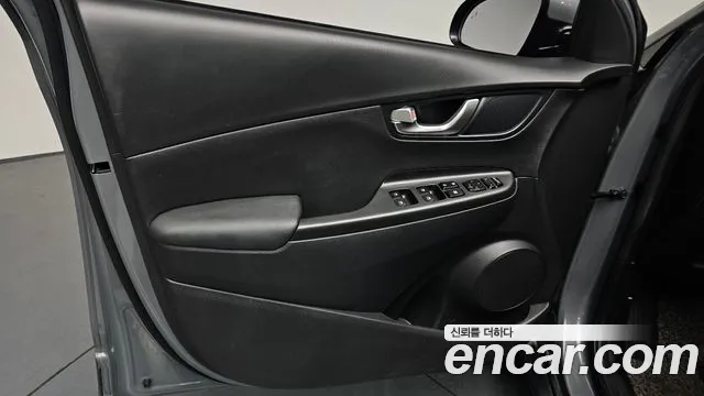 2020 Hyundai Kona Gasoline 1.6 Turbo 2WD, photograph 12