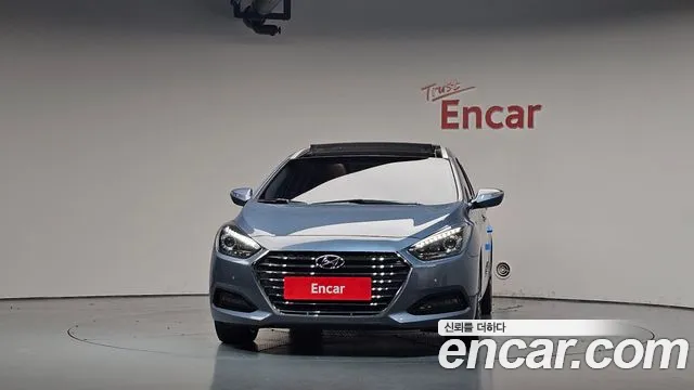 2016 Hyundai i40 1.7 VGT, photograph 9