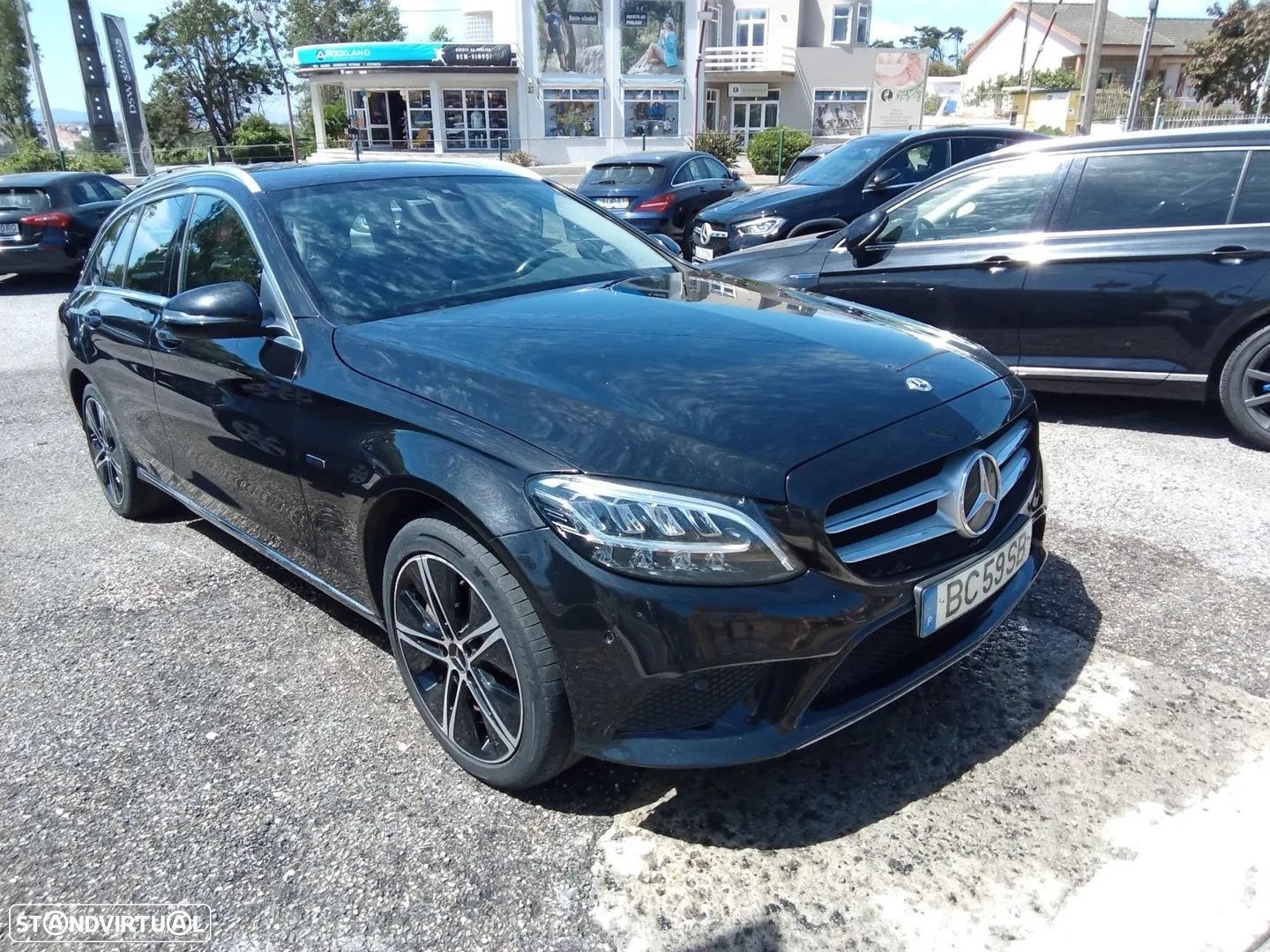 2019 Mercedes-Benz Classe C de Avantgarde, photograph 3