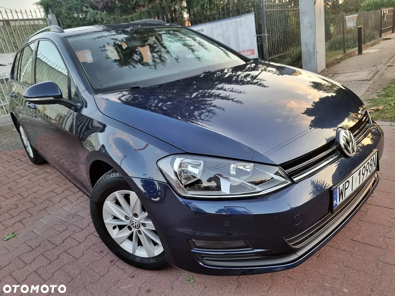 2013 Volkswagen Golf 1.4 TSI Highline DSG, photograph 2