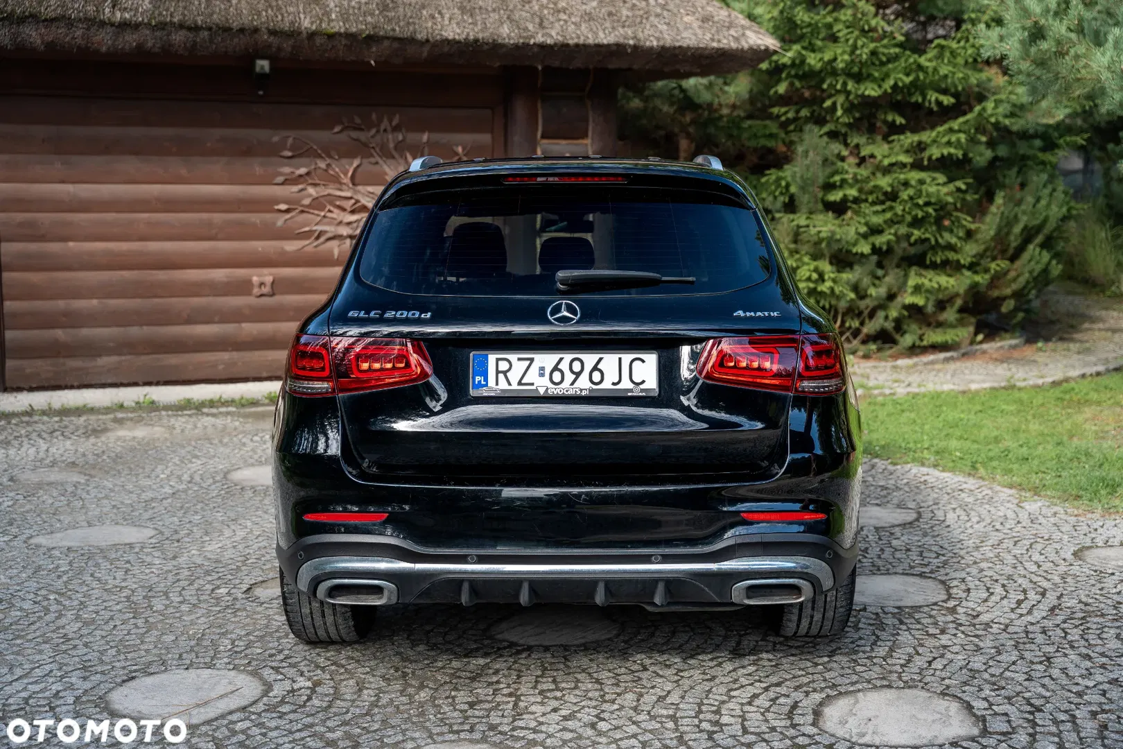 2020 Mercedes-Benz GLC 200 d 4Matic 9G-TRONIC AMG Line, photograph 6