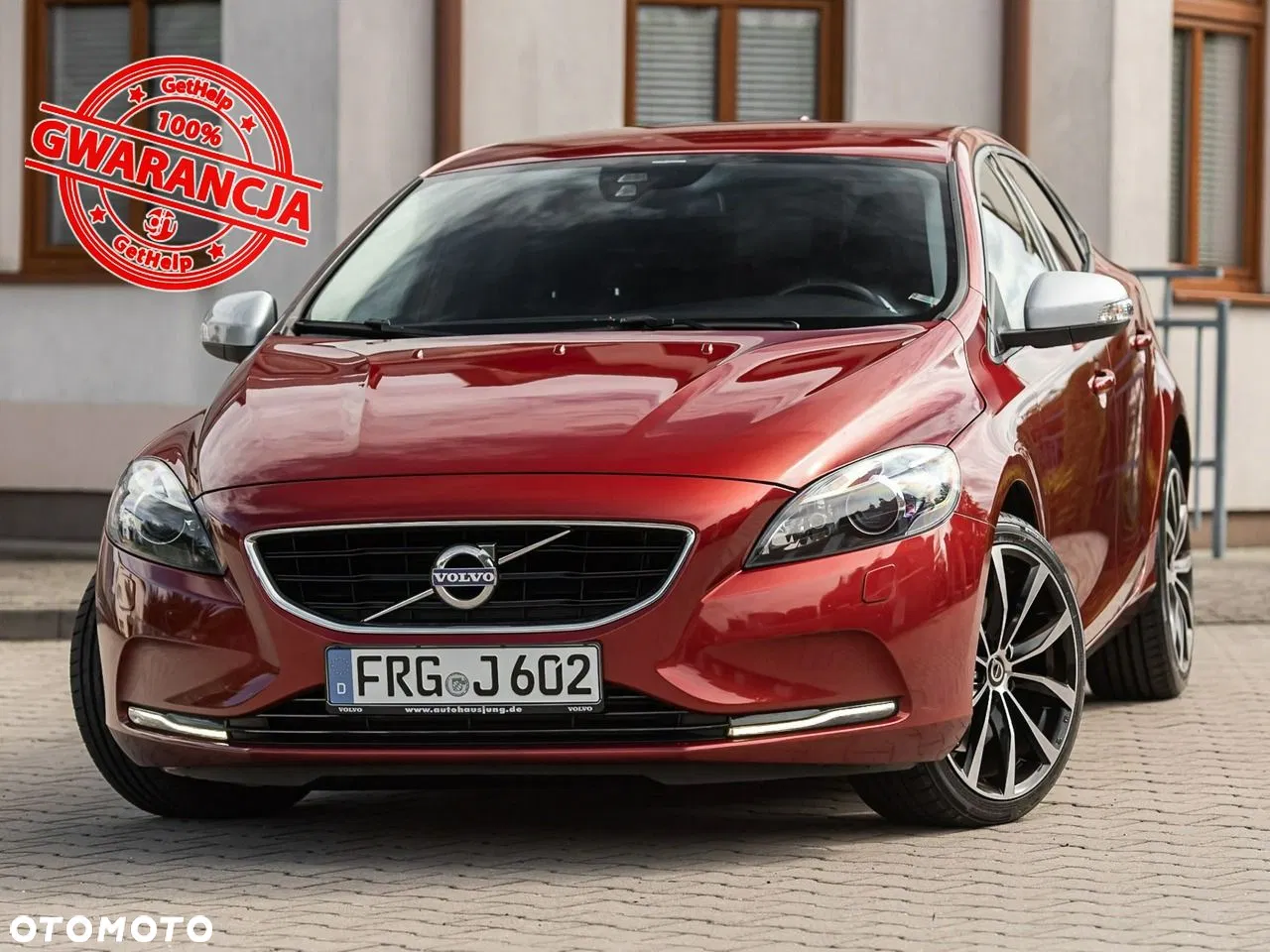 2012 Volvo V40 D4 Kinetic, photograph 1
