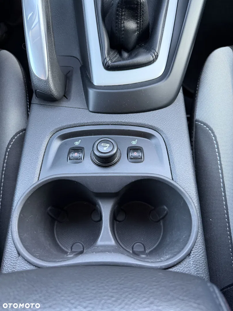 2012 Ford Focus 1.6 EcoBoost Start-Stopp-System Champions Edition, photograph 12