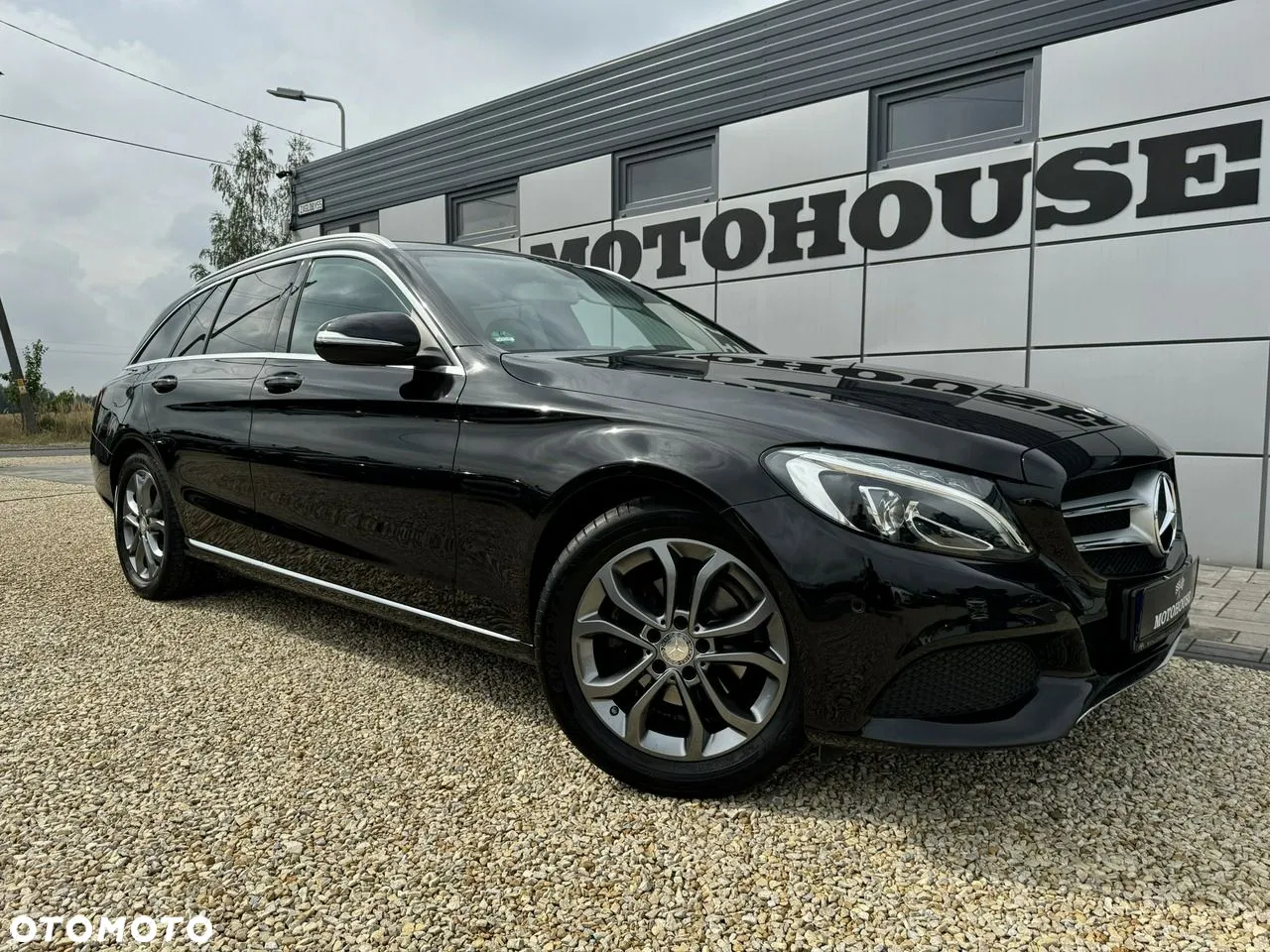 2014 Mercedes-Benz Klasa C, photograph 1