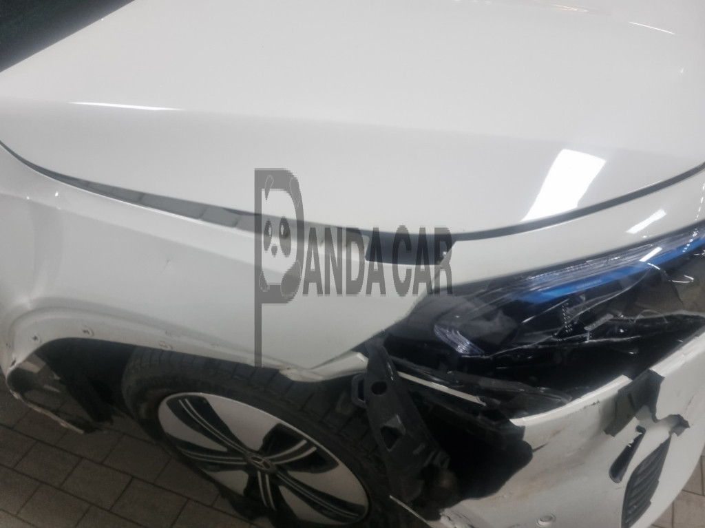2024 Mercedes-Benz EQB300 4MATIC, photograph 4