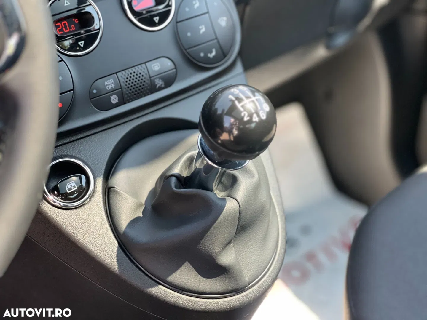 2024 Fiat 500 1.2 Lounge, photograph 10