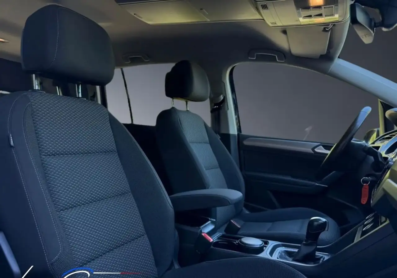 2021 Volkswagen Touran (3) 2.0 TDI 150 DSG7 Lounge 7 pl, photograph 9
