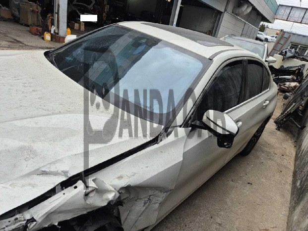 2021 BMW 320i, photograph 5