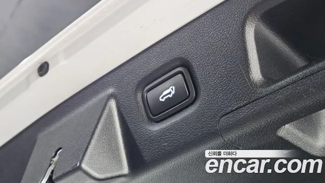 2022 Hyundai Santafe Diesel 2.2 2WD, photograph 8