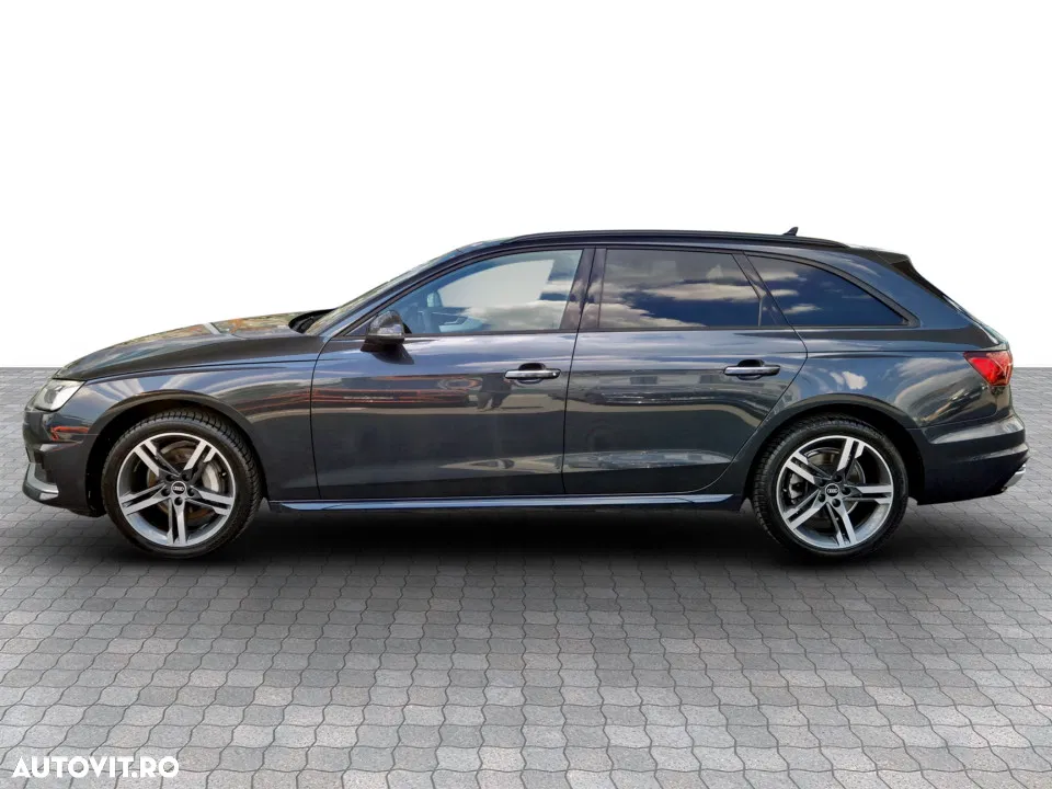 2021 Audi A4 Avant, photograph 2