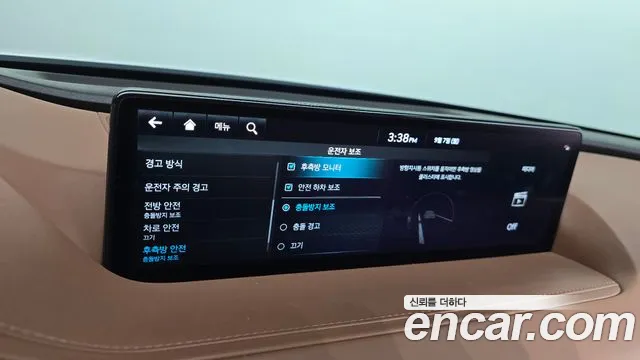 2022 Genesis G80 Gasoline 3.5 Turbo AWD, photograph 4
